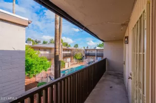 Photo #4: 6336240 Listing