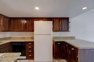 Photo #6: 6336240 Listing