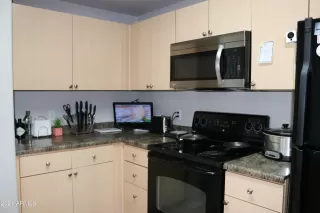 Photo #3: 6336490 Listing 