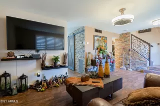 Photo #4: 6336788 Listing 