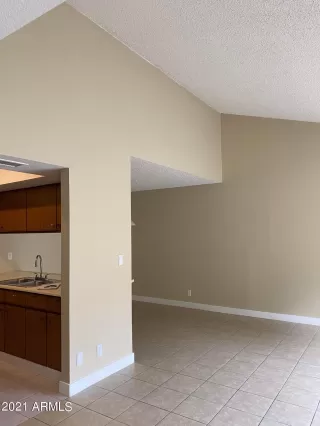 Photo #1: 6336828 Listing 