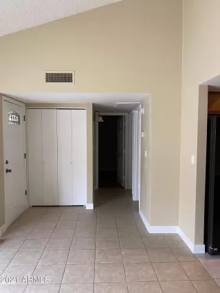 Photo #3: 6336828 Listing 