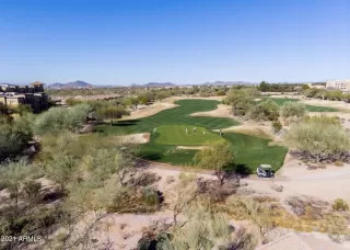 Photo #5: 6336850 Listing