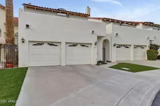 Photo #2: 6336855 Listing