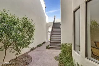 Photo #4: 6336855 Listing