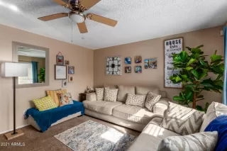 Photo #2: 6337062 Listing 