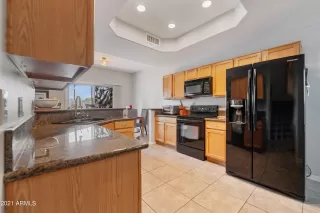 Photo #4: 6337233 Listing