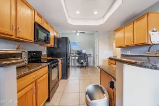 Photo #6: 6337233 Listing