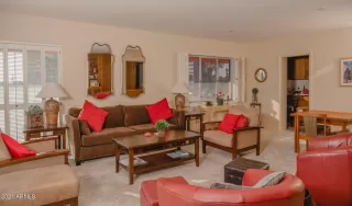 Photo #3: 6337238 Listing