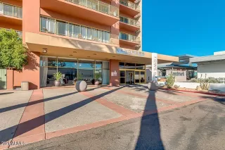 Photo #3: 6337257 Listing