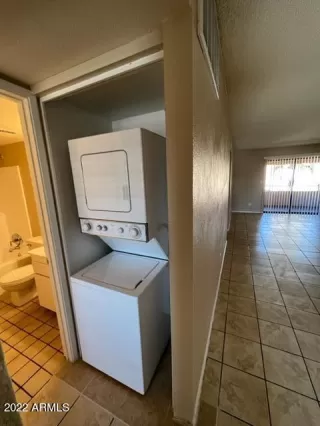 Photo #4: 6337310 Listing