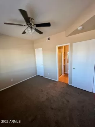 Photo #3: 6337316 Listing