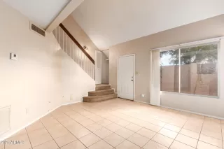 Photo #3: 6337337 Listing 