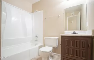 Photo #5: 6337364 Listing 