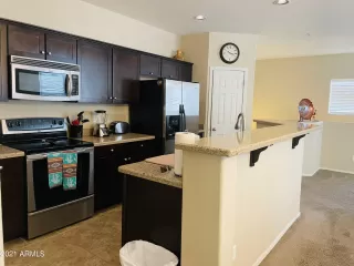 Photo #6: 6337390 Listing