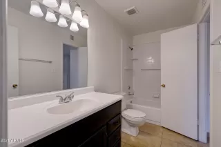 Photo #5: 6337408 Listing 