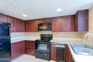 Photo #4: 6337608 Listing