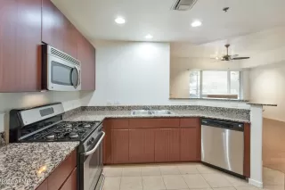 Photo #6: 6337741 Listing 
