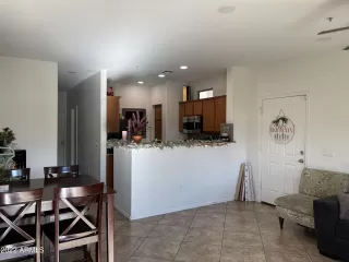 Photo #6: 6337798 Listing