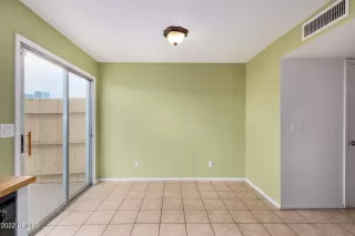 Photo #6: 6337811 Listing 