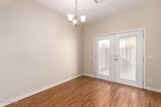 Photo #6: 6337904 Listing