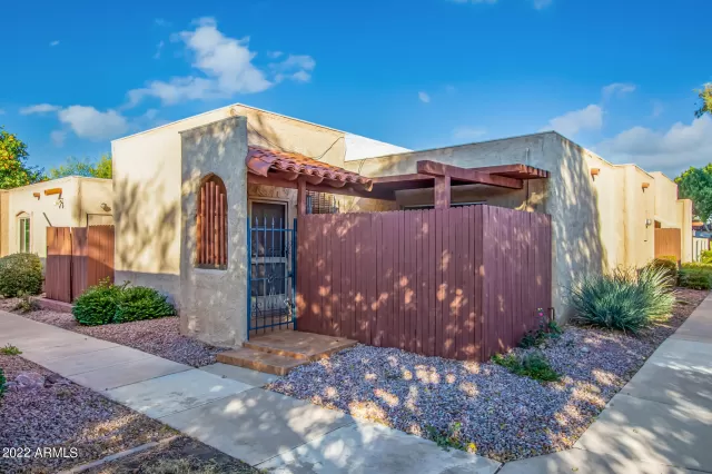 MLS: 6337967 Condo For Sale