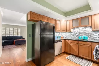 Photo #6: 6338095 Listing
