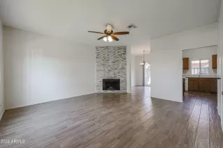 Photo #6: 6338272 Listing