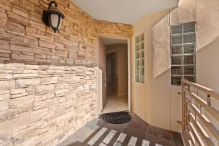 Photo #1: 6338600 Listing 