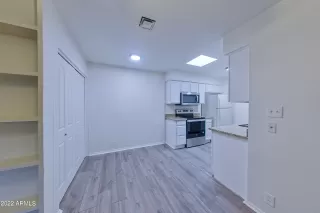 Photo #6: 6338611 Listing 