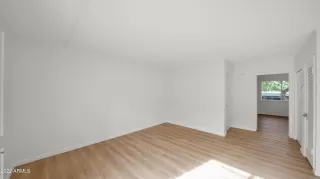 Photo #2: 6338615 Listing