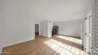 Photo #3: 6338615 Listing