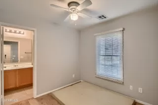 Photo #6: 6338666 Listing