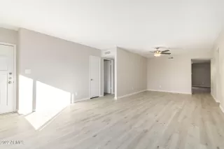 Photo #5: 6338767 Listing 