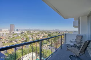 Photo #6: 6338791 Listing