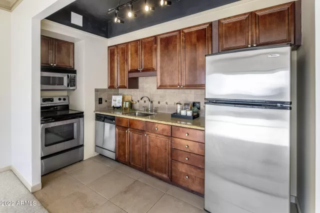 MLS: 6339147 Condo For Sale