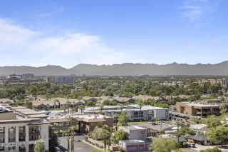 Photo #4: 6339147 Listing