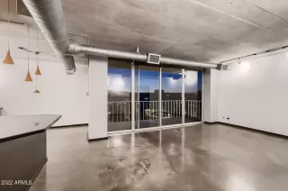 Photo #2: 6339244 Listing