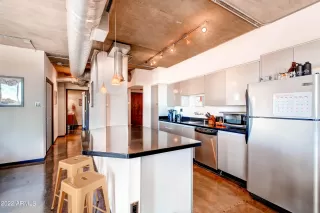 Photo #4: 6339244 Listing