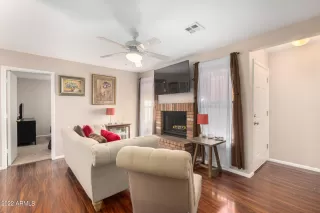 Photo #4: 6339604 Listing 