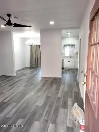 Photo #3: 6339726 Listing