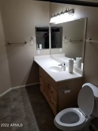 Photo #6: 6339742 Listing