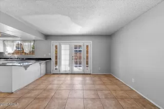 Photo #4: 6339803 Listing 