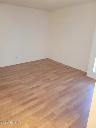 Photo #2: 6339995 Listing