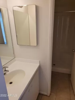 Photo #4: 6339995 Listing