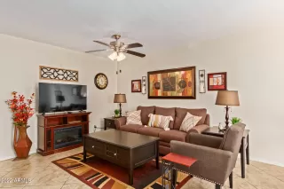 Photo #6: 6339999 Listing 