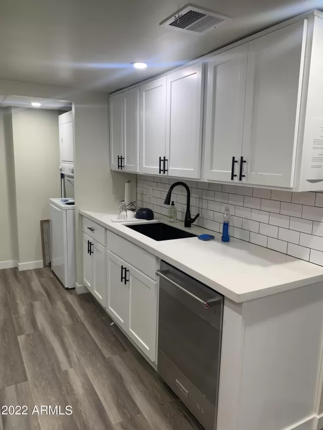 MLS: 6340038 Condo For Sale