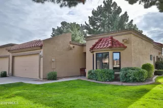 Photo #3: 6340123 Listing