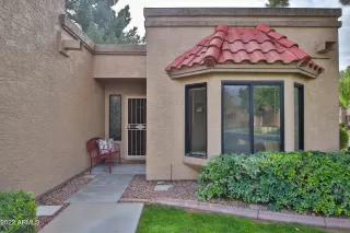 Photo #4: 6340123 Listing