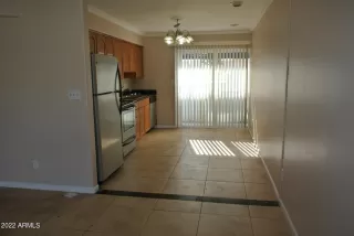 Photo #6: 6340165 Listing